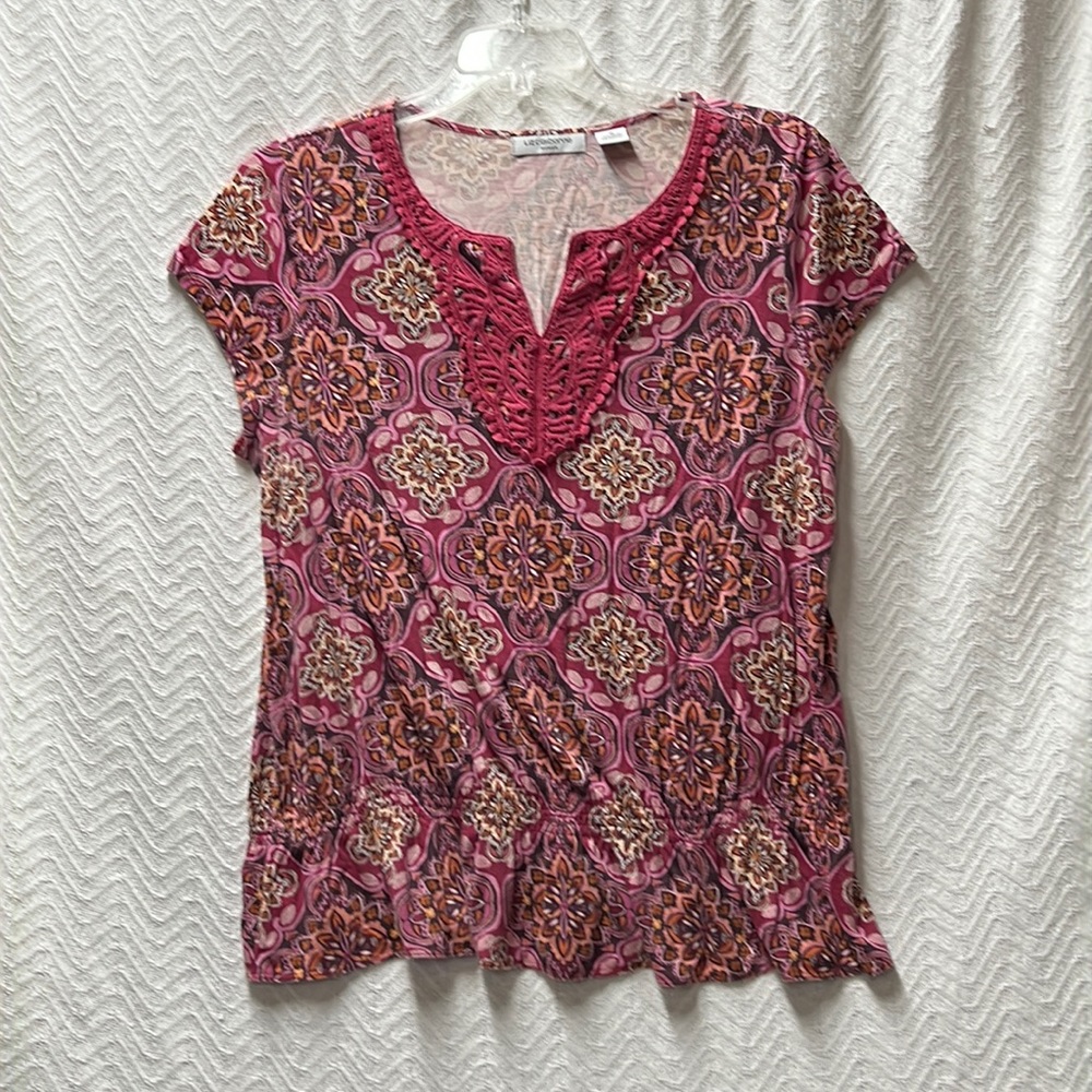 Liz Claiborne Woman multicolored tank in 1X in great condition